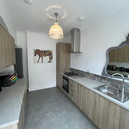 Chic Coastal Apartment Bexhill-on-Sea Exterior photo